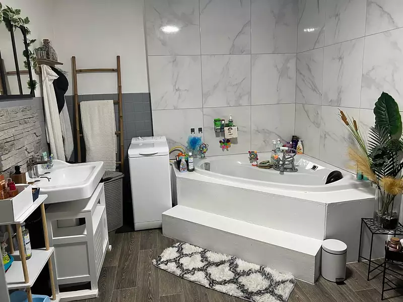 Maison, 170 m²