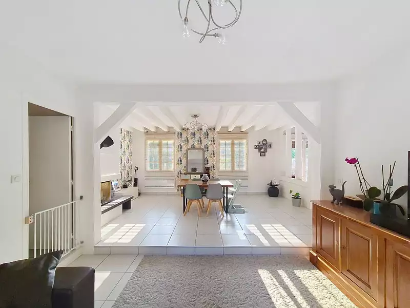 Maison, 167 m²
