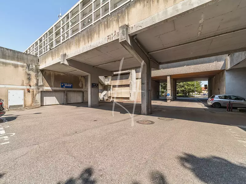 Parking, 13 m²