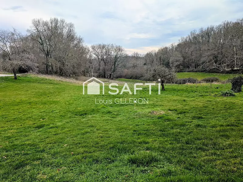 Terrain, 1 311 m²