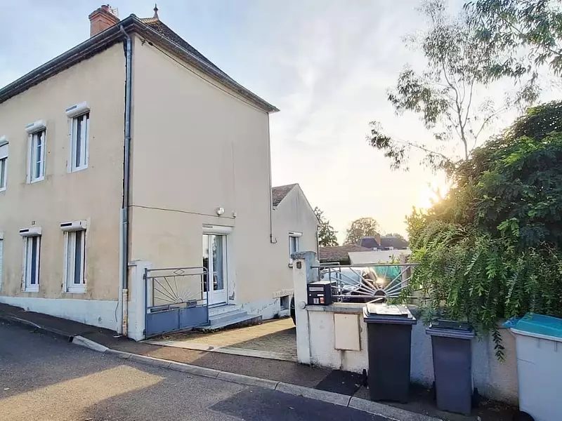 Maison, 90 m²