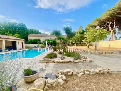 Maison, 300 m²