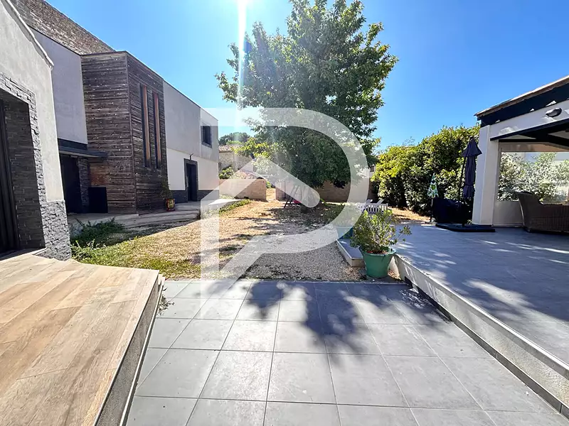 Maison, 171 m²