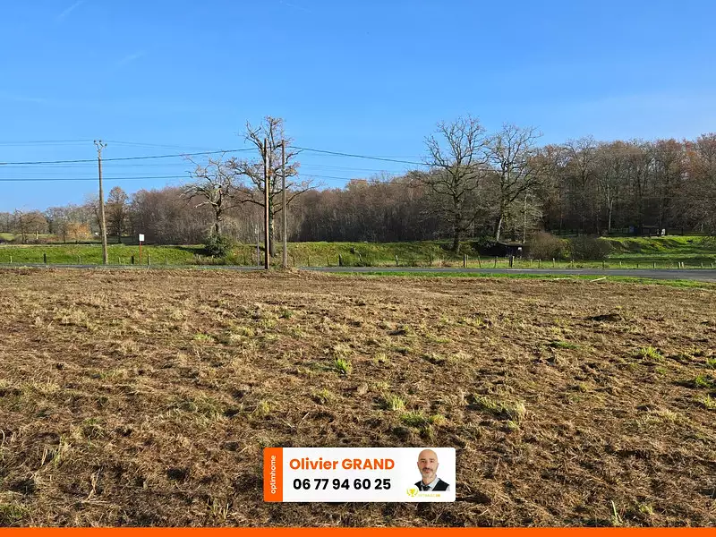 Terrain, 1 140 m²