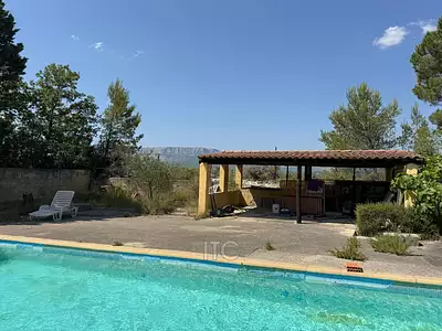 Maison, 136 m²