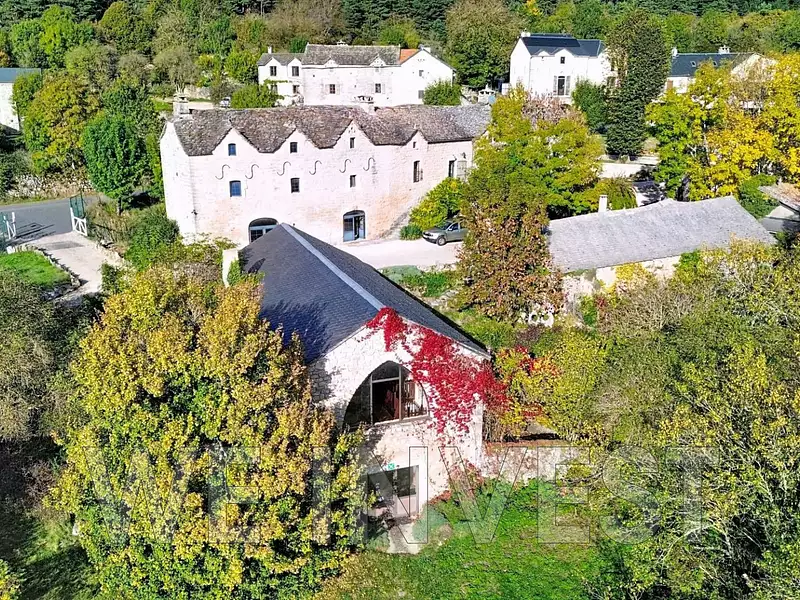 Maison, 475 m²