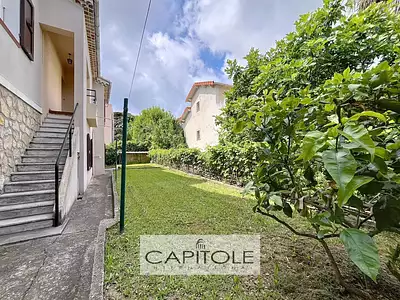 Maison, 268 m²