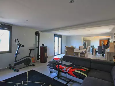 Maison, 167 m²