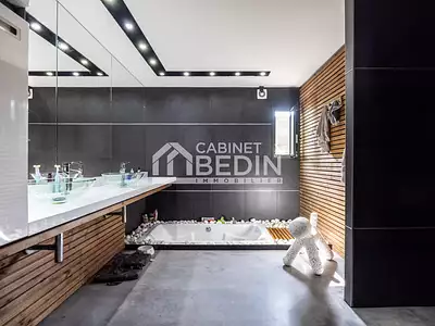 Maison, 184 m²