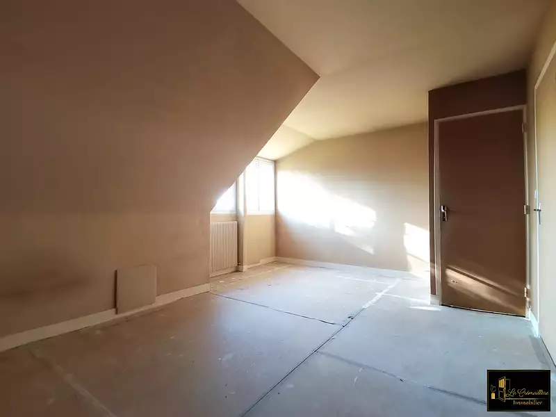 Maison, 192 m²