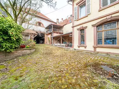 Maison, 325,25 m²