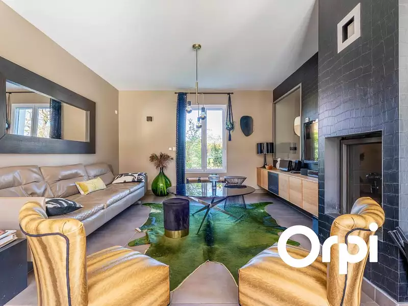 Maison, 158 m²