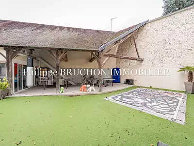 Maison, 315 m²