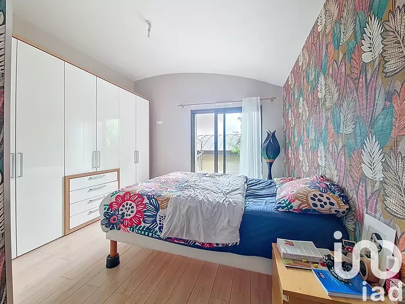 Maison, 235 m²