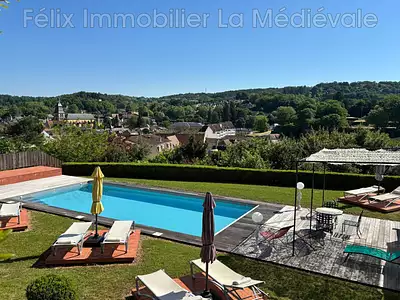 Maison, 380 m²