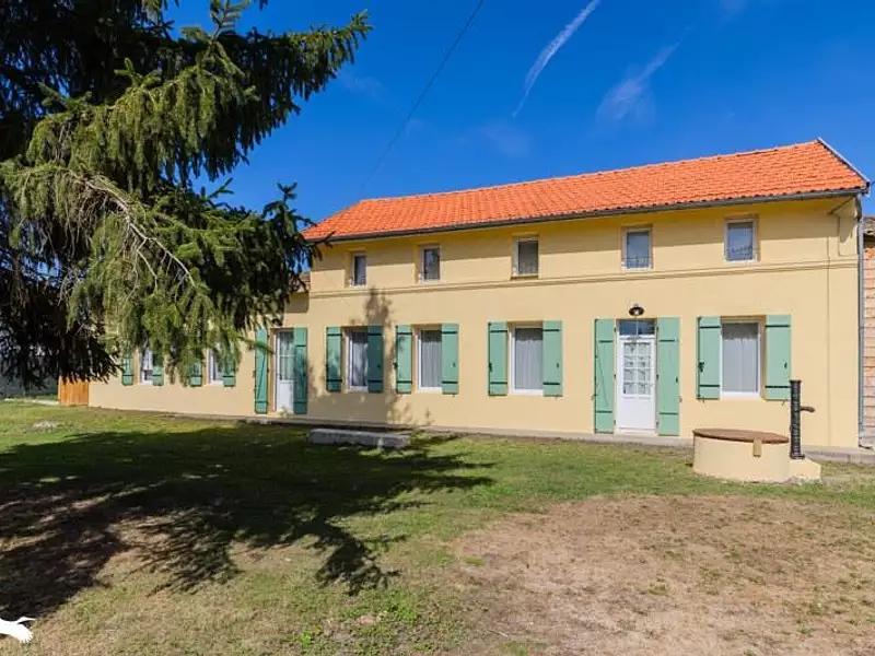 Maison, 184 m²