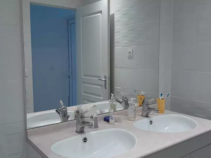 Maison, 197 m²