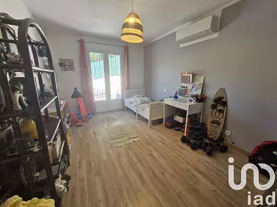 Maison, 233 m²