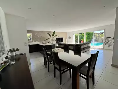 Maison, 160 m²