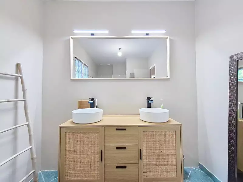 Maison, 167 m²