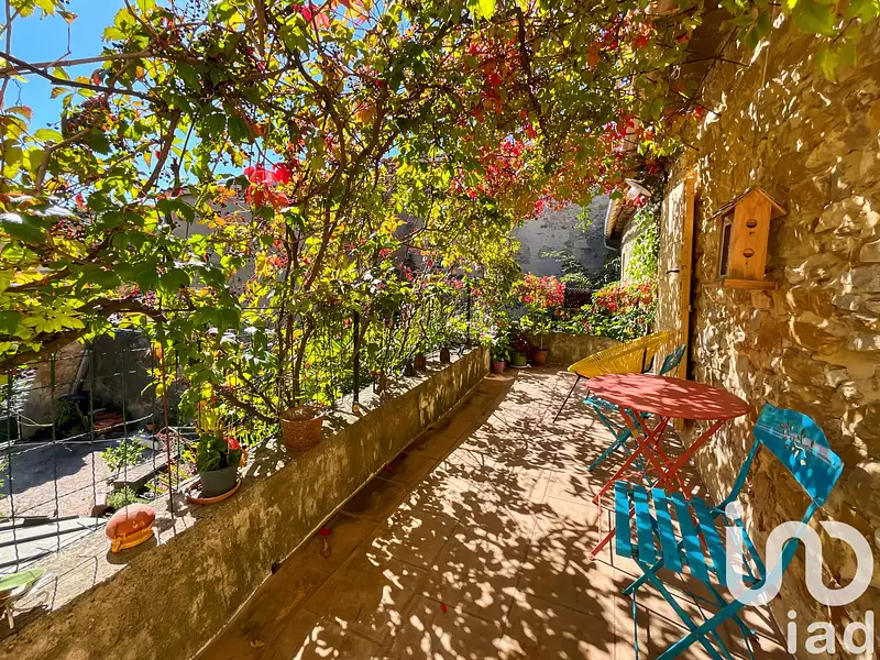 Maison, 230 m²