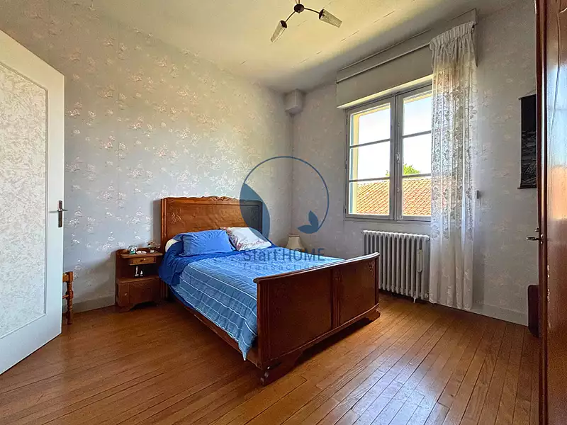 Maison, 250 m²