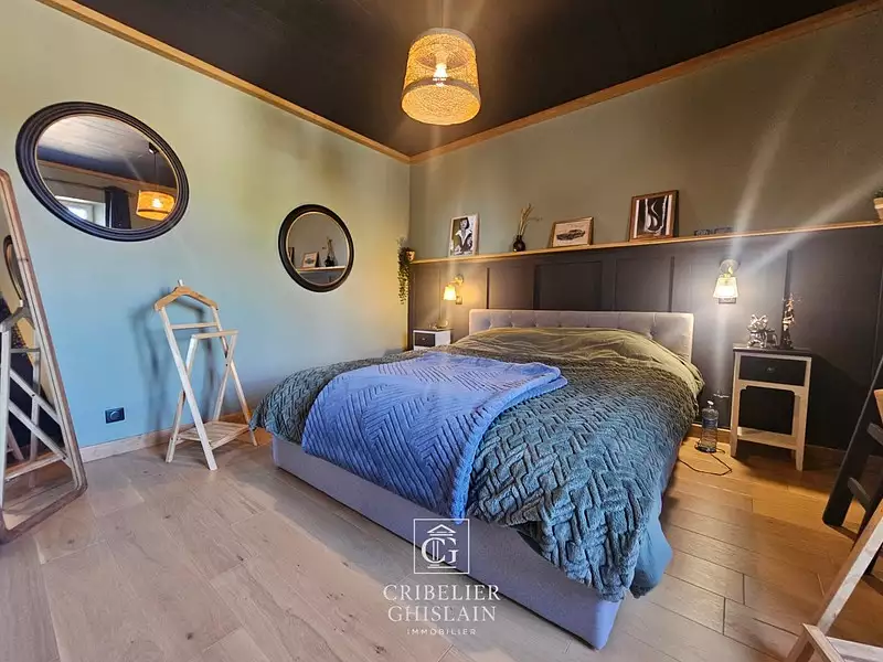 Maison, 250 m²