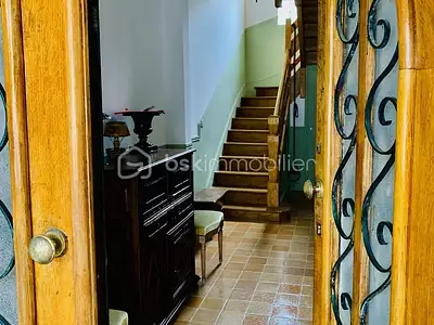 Maison, 244 m²