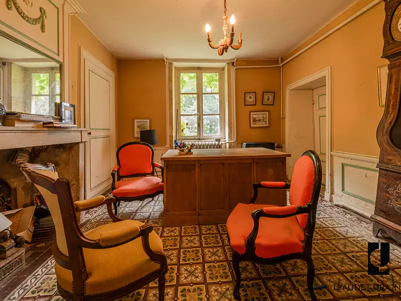 Maison, 450,7 m²