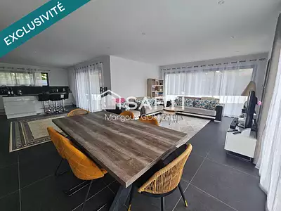 Maison, 139 m²