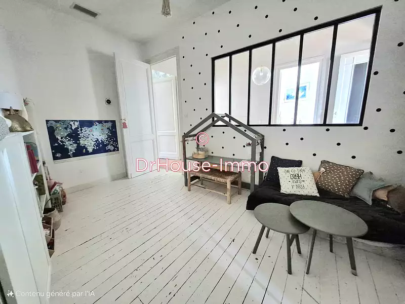 Maison, 169 m²