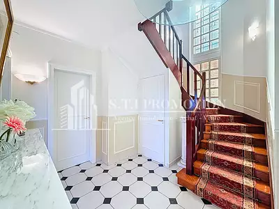 Maison, 203 m²