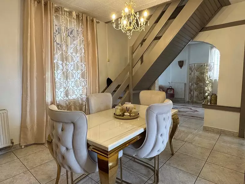 Maison, 160 m²