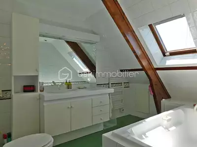 Maison, 137 m²
