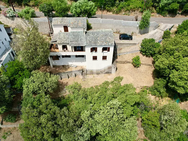 Maison, 210 m²