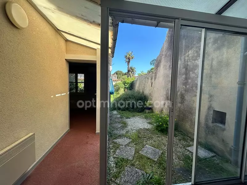 Immeuble, 185 m²