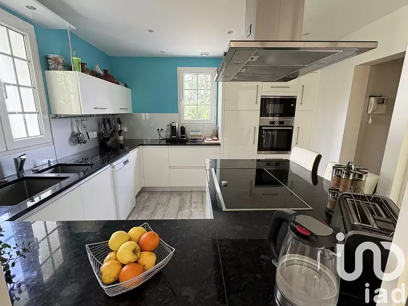 Maison, 263 m²