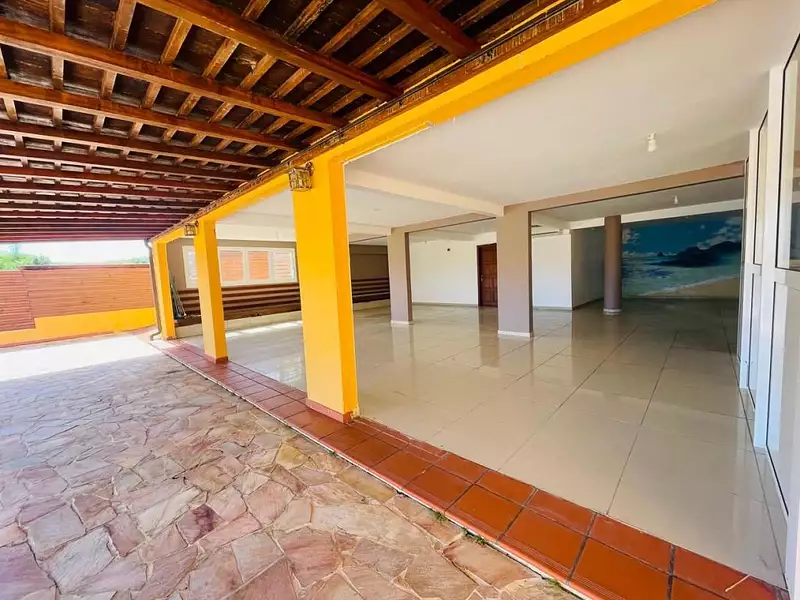 Maison, 183 m²