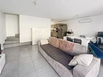 Maison, 83 m²