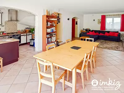 Maison, 168 m²