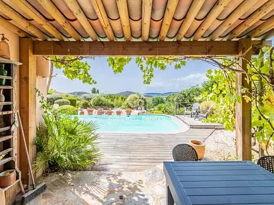 Maison, 140 m²
