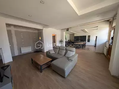 Maison, 238 m²