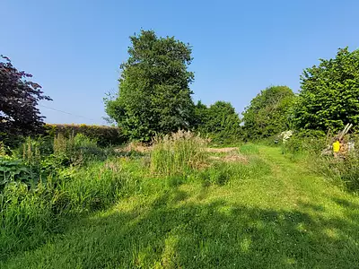 Terrain, 7 627 m²