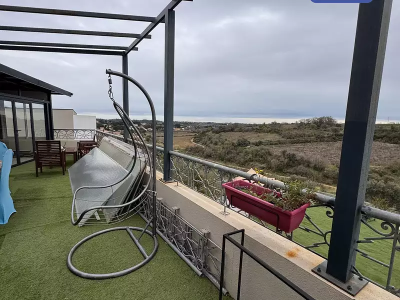 Immeuble, 371 m²