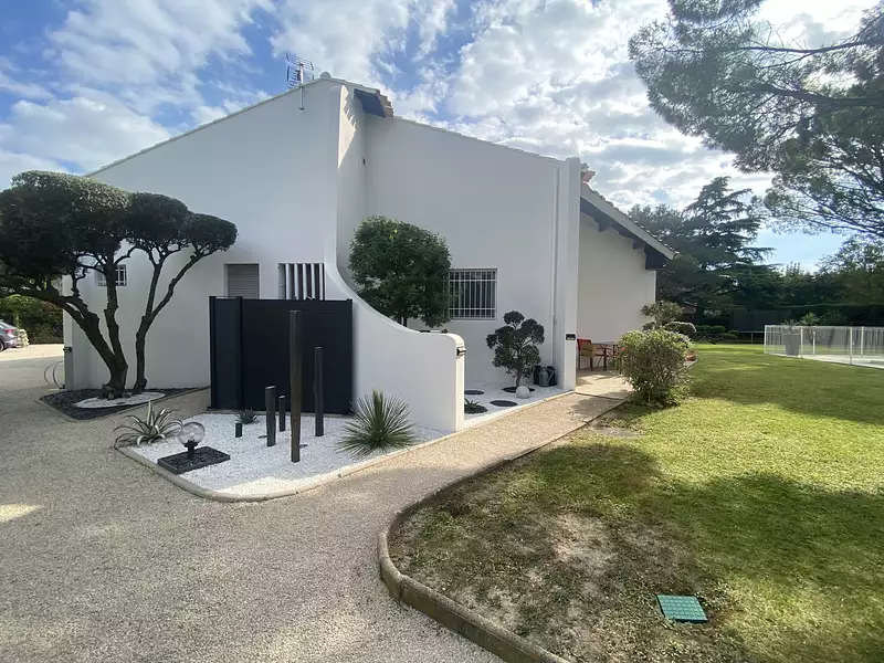 Divers, 195 m²