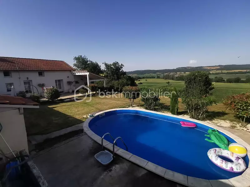 Maison, 105 m²