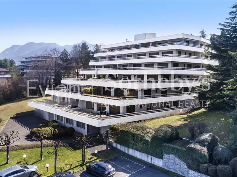 Appartement, 159 m²