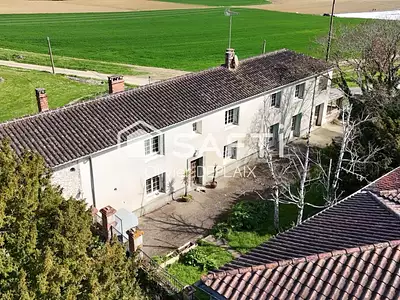 Maison, 200 m²