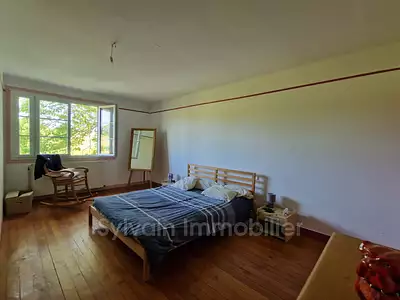 Maison, 216 m²