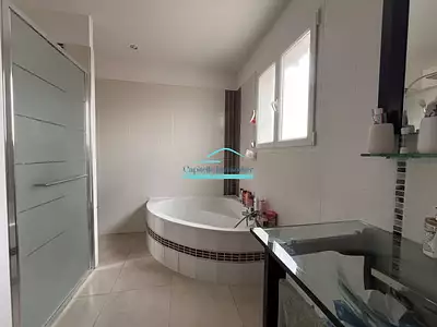Maison, 115 m²